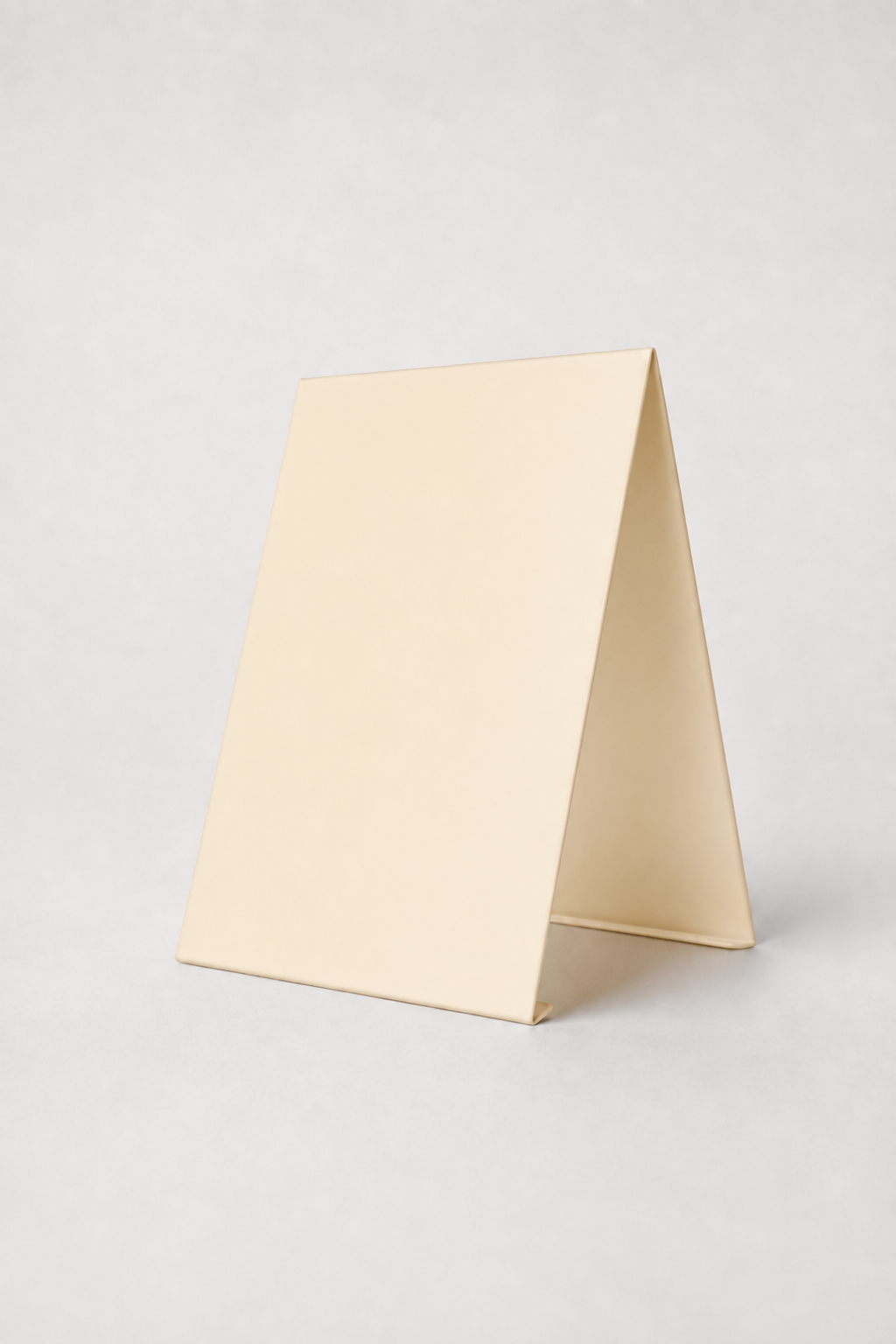 SIMPLE IVORY