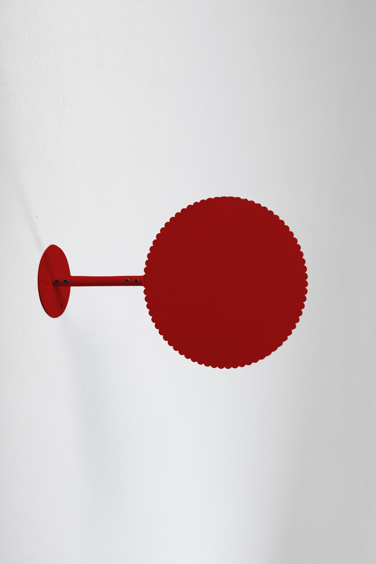 Daisy Hanging Sign Deep Red