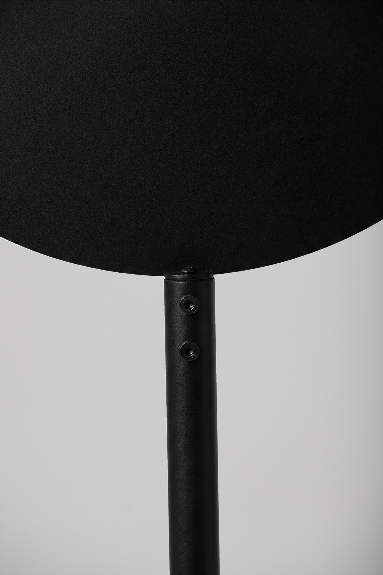 Round Standing Sign Black